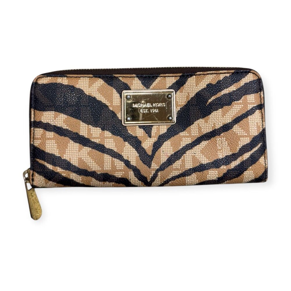 Michael Kors MK Signature Tiger Wallet Jet Set Zip Around Continental Wallet VTG - Picture 1 of 3